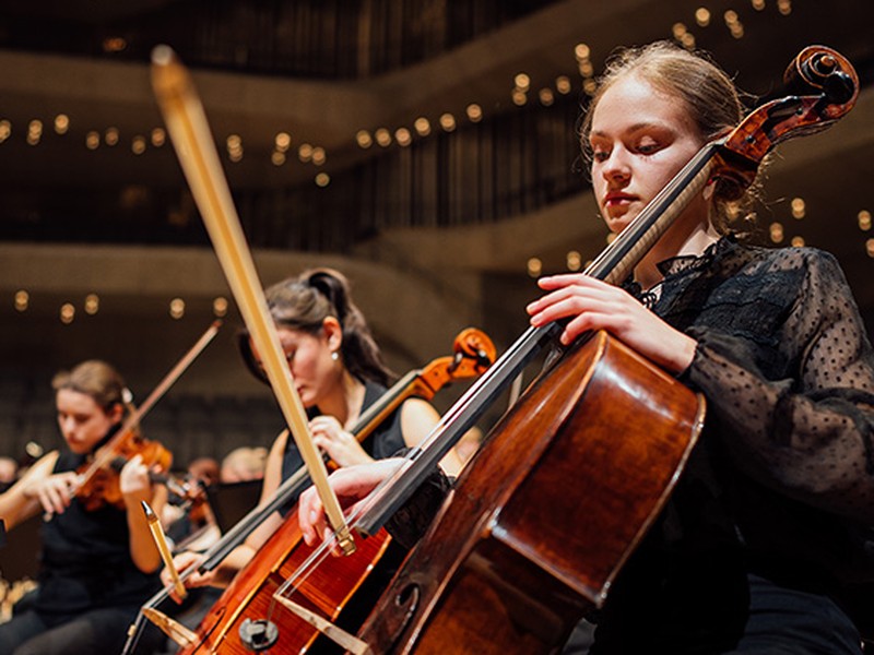 Wintertournee 2025: BJO goes „very british“ – Bielefeld